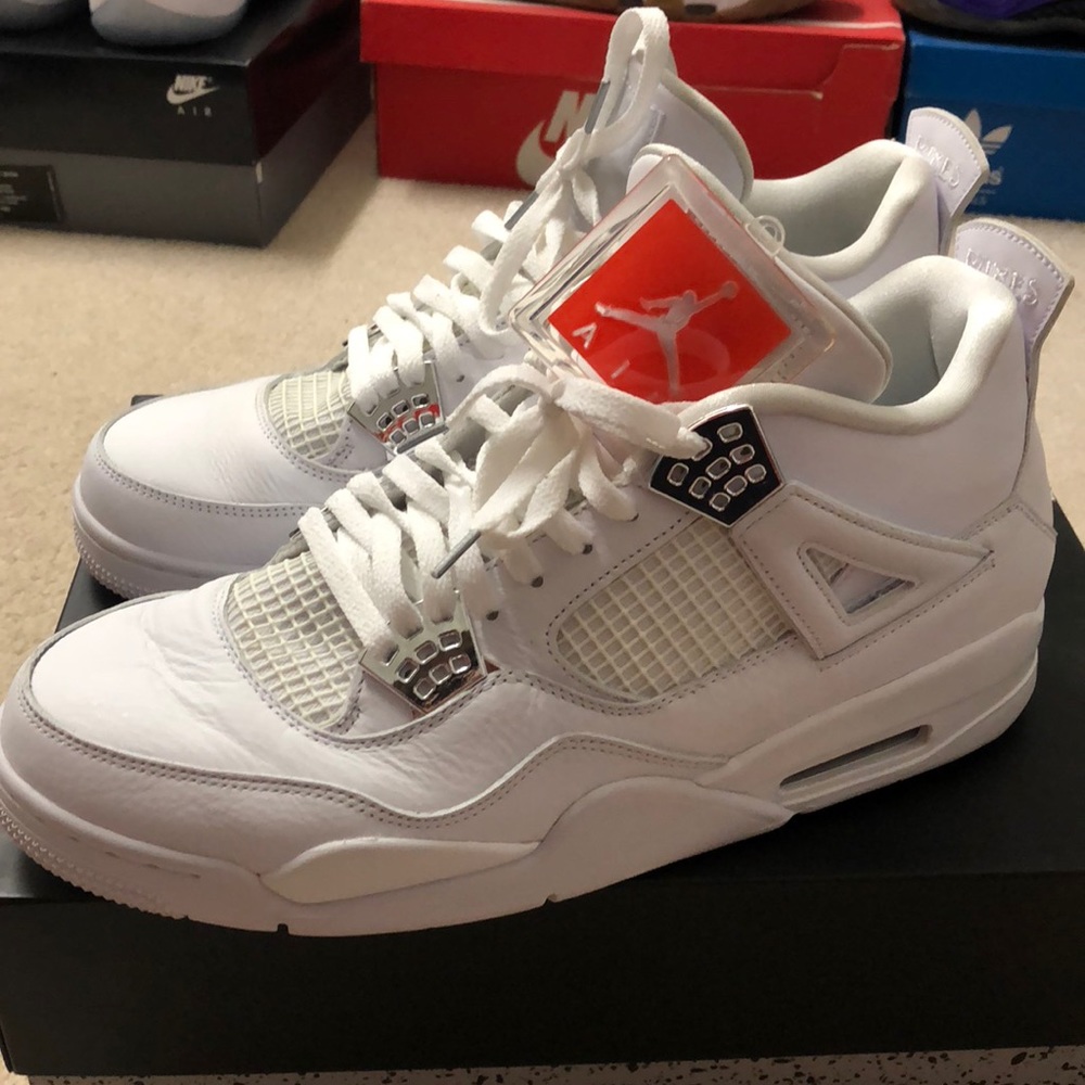 Jordan 4 Pure Money